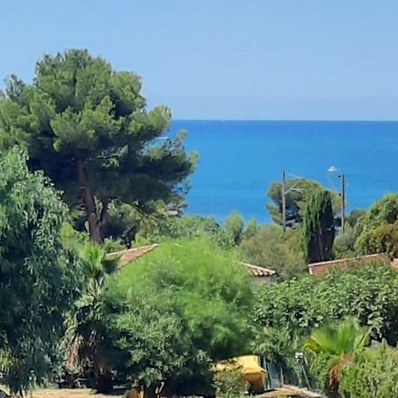 Les Galets De Sanary - Vue Mer المظهر الخارجي الصورة